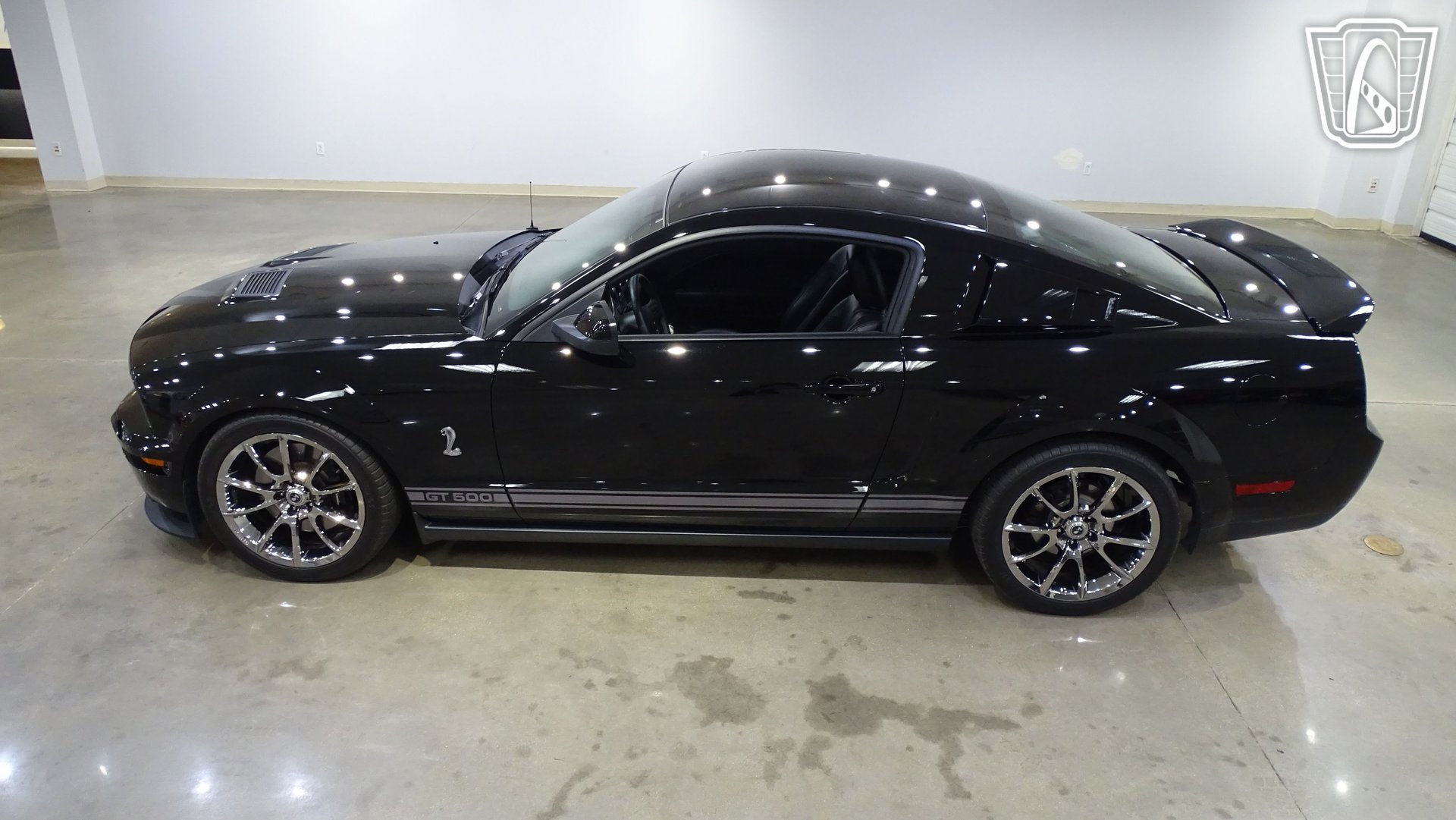 Used 2007 Ford Mustang Shelby GT500 RWD image 5