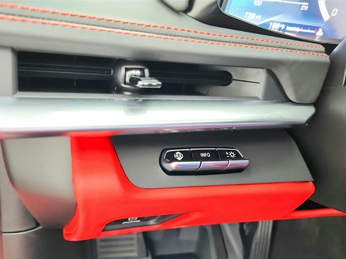 Used 2024 Chevrolet Corvette Z06 image 38