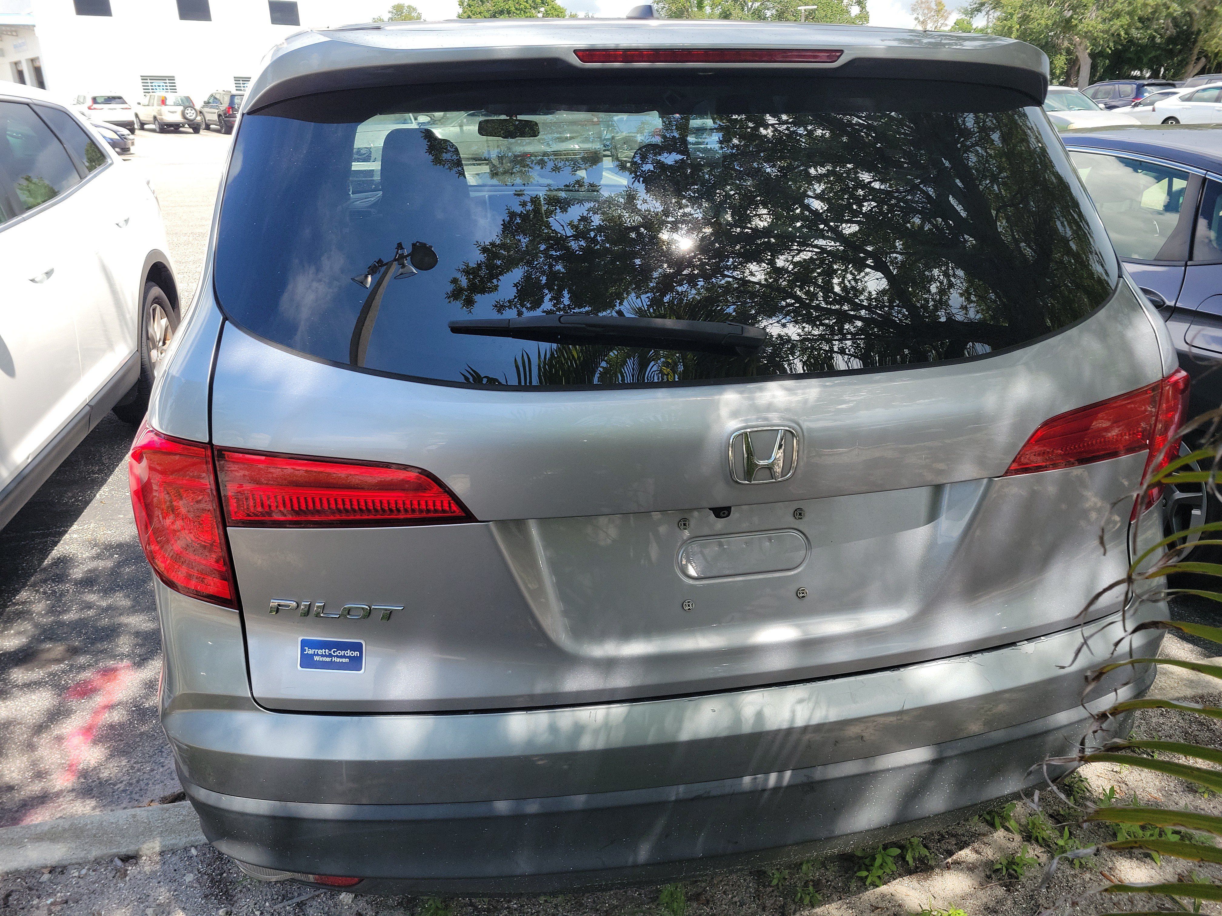 Used 2017 Honda Pilot EX-L image 9