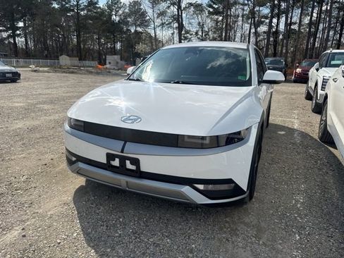 Used 2023 Hyundai Ioniq 5 SEL w/ Cargo Package image 4