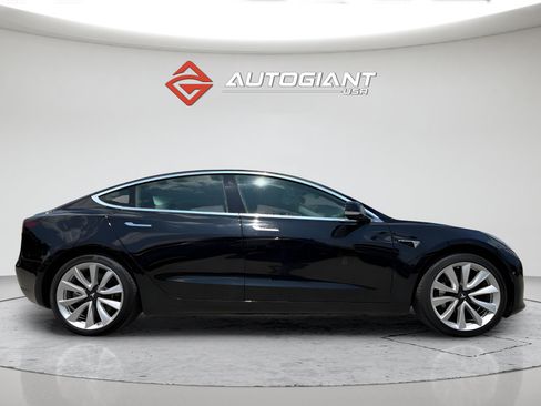 Used 2019 Tesla Model 3 Mid Range RWD image 9