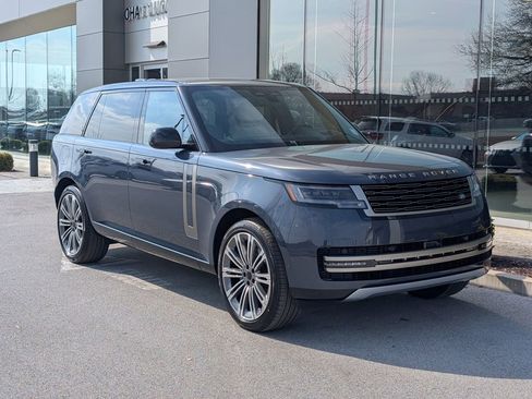 New 2026 Land Rover Range Rover Long Wheelbase SE AWD/4WD image 6
