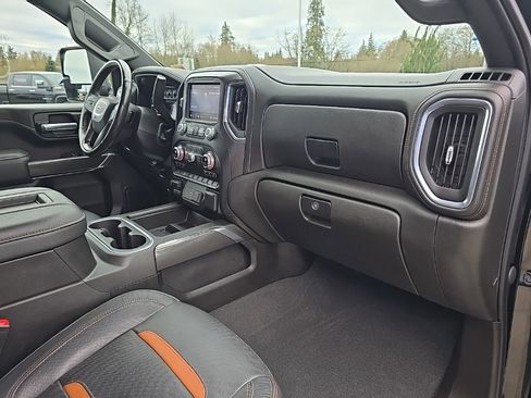 Used 2021 GMC Sierra 2500 AT4 w/ Gooseneck/5TH Wheel Package image 29