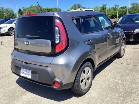 Used 2015 Kia Soul FWD image 10