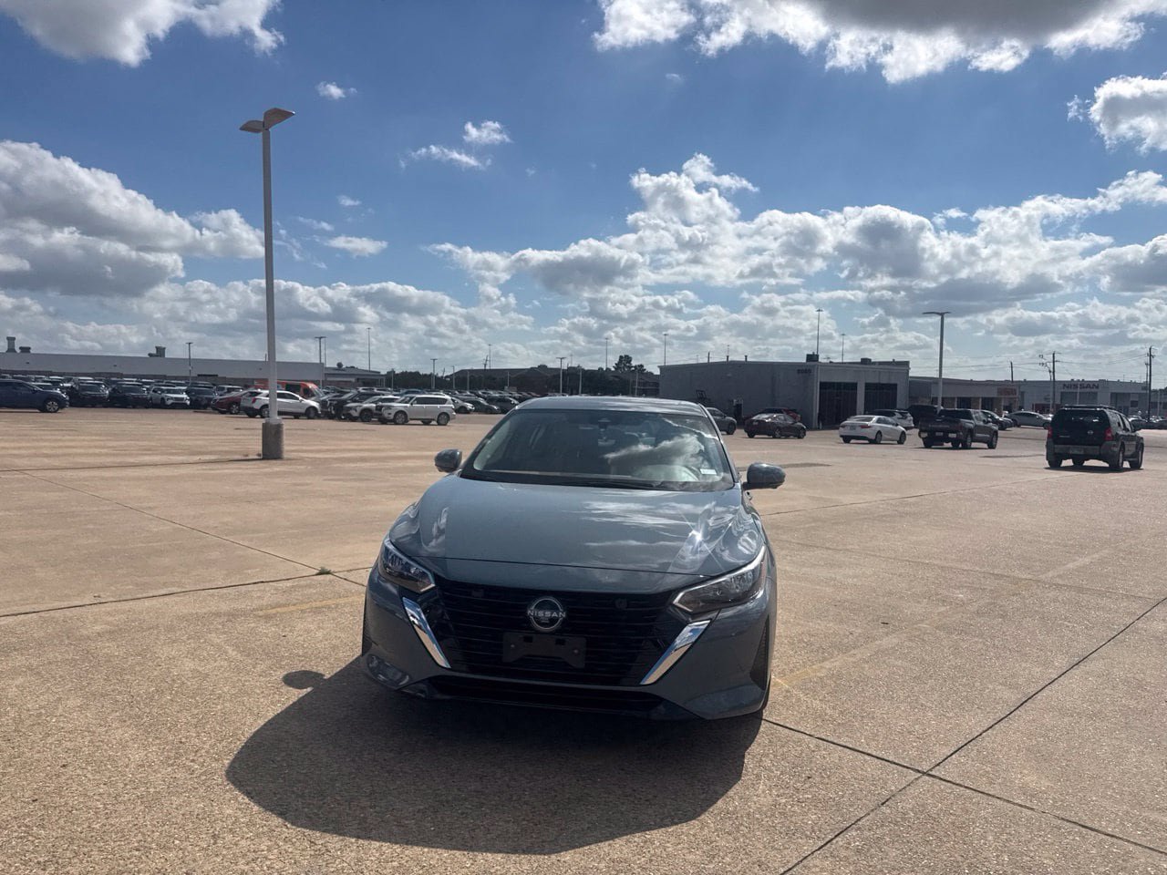 Certified 2025 Nissan Sentra SV w/ SV Premium Package FWD image 7