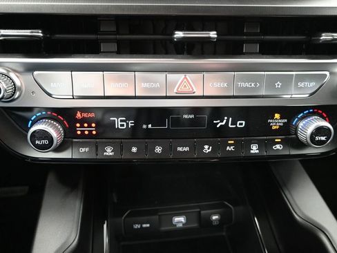 New 2025 Kia Telluride LX FWD image 21