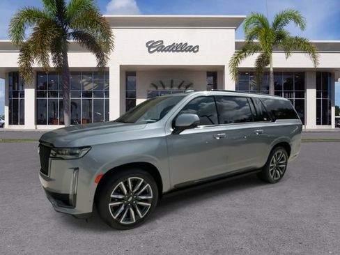 Certified 2023 Cadillac Escalade ESV Sport Platinum AWD/4WD image 6