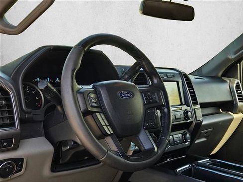 Used 2019 Ford F150 XLT w/ Equipment Group 302A Luxury image 8