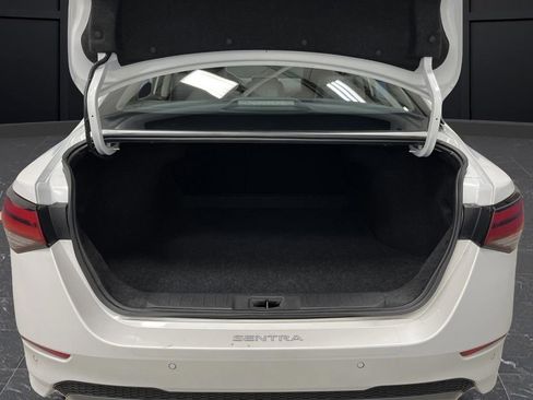 Certified 2023 Nissan Sentra SR w/ SR Premium Package image 14