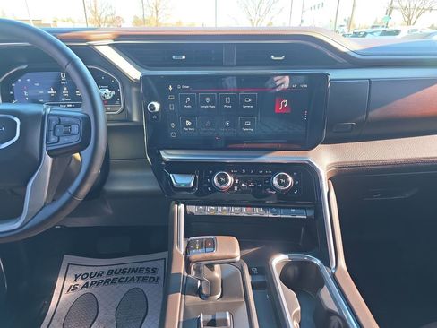 Used 2023 GMC Sierra 1500 Denali w/ Technology Package image 17