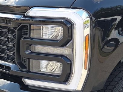 New 2026 Ford F250 Lariat w/ Black Appearance Package