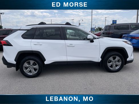 Used 2024 Toyota RAV4 XLE w/ Convenience Package FWD image 9