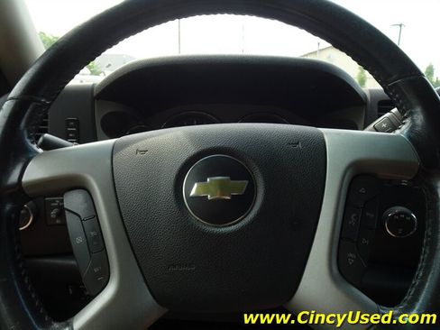 Used 2013 Chevrolet Silverado 2500 LT w/ Interior Plus Package AWD/4WD image 20