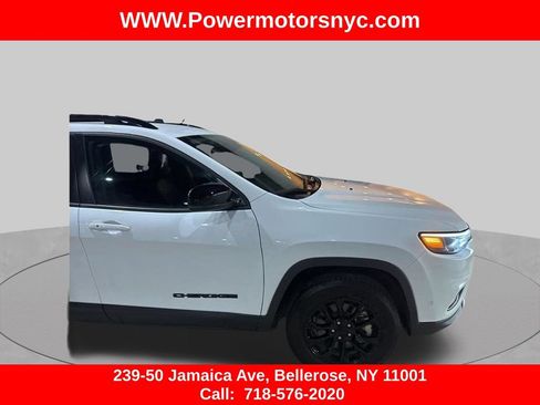 Used 2023 Jeep Cherokee Altitude Lux AWD/4WD image 10