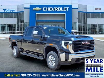 New 2025 GMC Sierra 2500 Pro w/ 1SA Pro Safety Plus Package