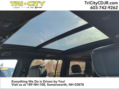 Used 2023 Jeep Grand Wagoneer Series III w/ Quick Order Packagew 28T image 26