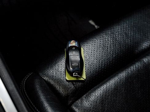 Used 2022 Porsche 718 Cayman image 58