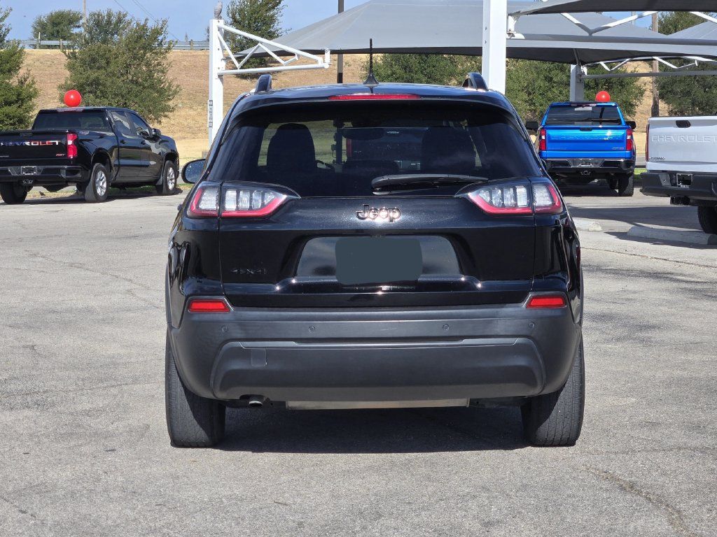 Used 2023 Jeep Cherokee Altitude Lux AWD/4WD image 6