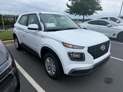 New 2026 Hyundai Venue SE