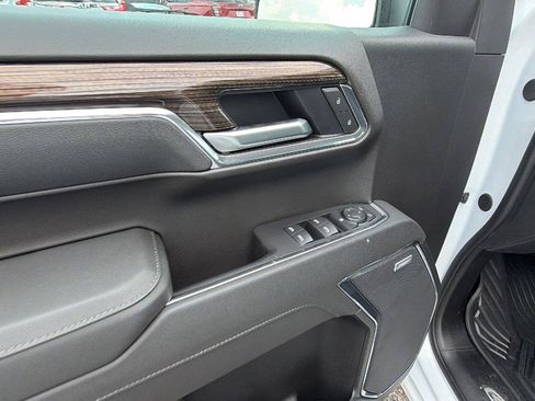 New 2026 Chevrolet Silverado 1500 RST AWD/4WD image 15