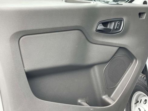New 2025 Ford Transit 350 148 Low Roof AWD image 9