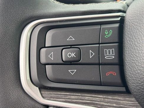 Used 2023 Jeep Wagoneer Series III w/ Convenience Group I image 17