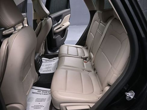 Used 2021 Lincoln Corsair Reserve w/ Equipment Group 201A image 15