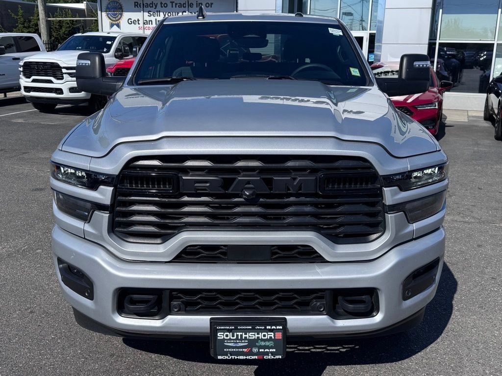 Used 2026 RAM 2500 Big Horn AWD/4WD image 2