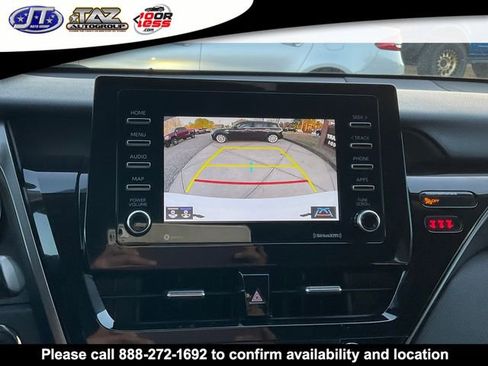 Used 2021 Toyota Camry SE w/ Convenience Package image 15