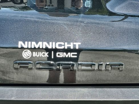 Certified 2023 GMC Acadia SLE w/ Elevation Edition image 30