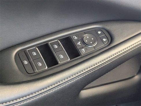 Certified 2025 INFINITI QX60 Pure w/ Cargo Package image 28