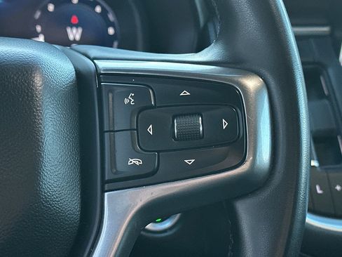 Used 2023 Chevrolet Suburban LT image 15