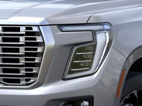 New 2026 GMC Yukon XL Denali w/ Sun & Power Step Package AWD/4WD image 10