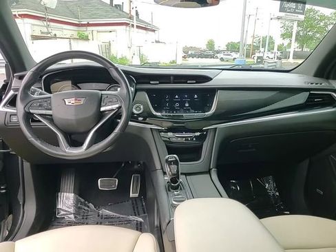 Used 2020 Cadillac XT6 Sport image 12
