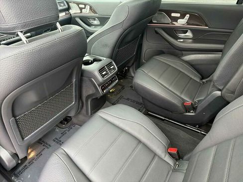 Certified 2025 Mercedes-Benz GLS 450 4MATIC image 13