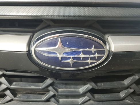 Used 2018 Subaru Crosstrek 2.0i Premium image 10