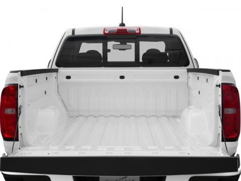 Used 2017 Chevrolet Colorado Z71 image 15