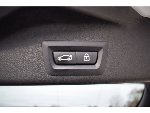 Used 2020 BMW X5 xDrive40i w/ Premium Package image 7