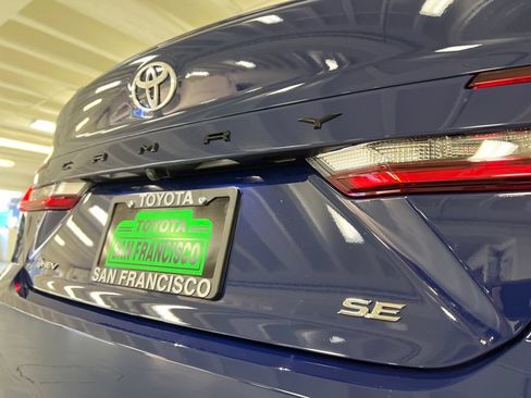 New 2026 Toyota Camry SE FWD image 8