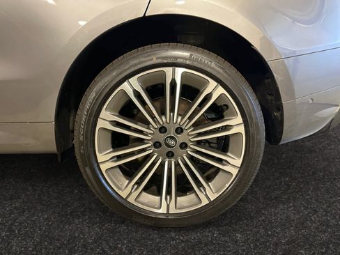 New 2025 Land Rover Range Rover Sport Dynamic SE image 19