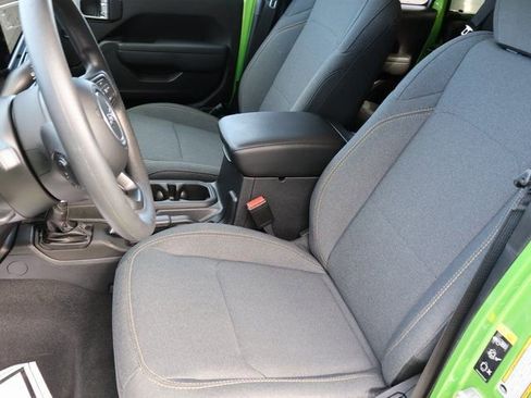 Used 2025 Jeep Gladiator Sport image 42