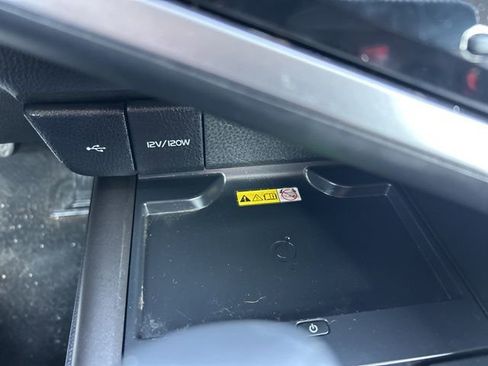 Used 2024 Toyota Camry XSE w/ Navigation Package FWD image 15