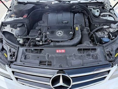Used 2014 Mercedes-Benz C 250 Coupe image 2
