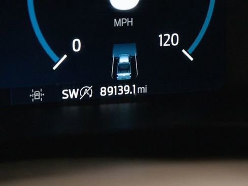 Used 2021 Ford F150 Platinum image 29