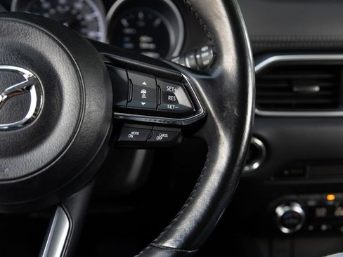 Used 2018 MAZDA CX-5 Touring FWD image 16