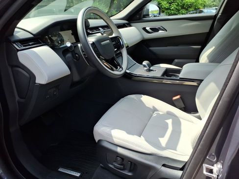 Certified 2026 Land Rover Range Rover Velar S AWD/4WD image 17