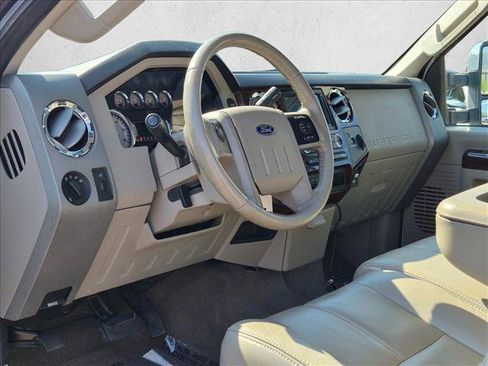 Used 2009 Ford F250 XLT AWD/4WD image 9