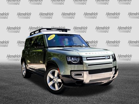 Used 2022 Land Rover Defender 110 S AWD/4WD image 2
