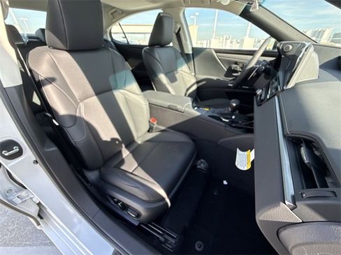 New 2025 Lexus ES 350 w/ Premium Package image 26