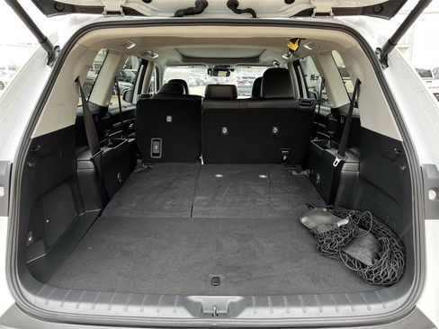 Used 2024 Toyota Grand Highlander AWD Hybrid image 29